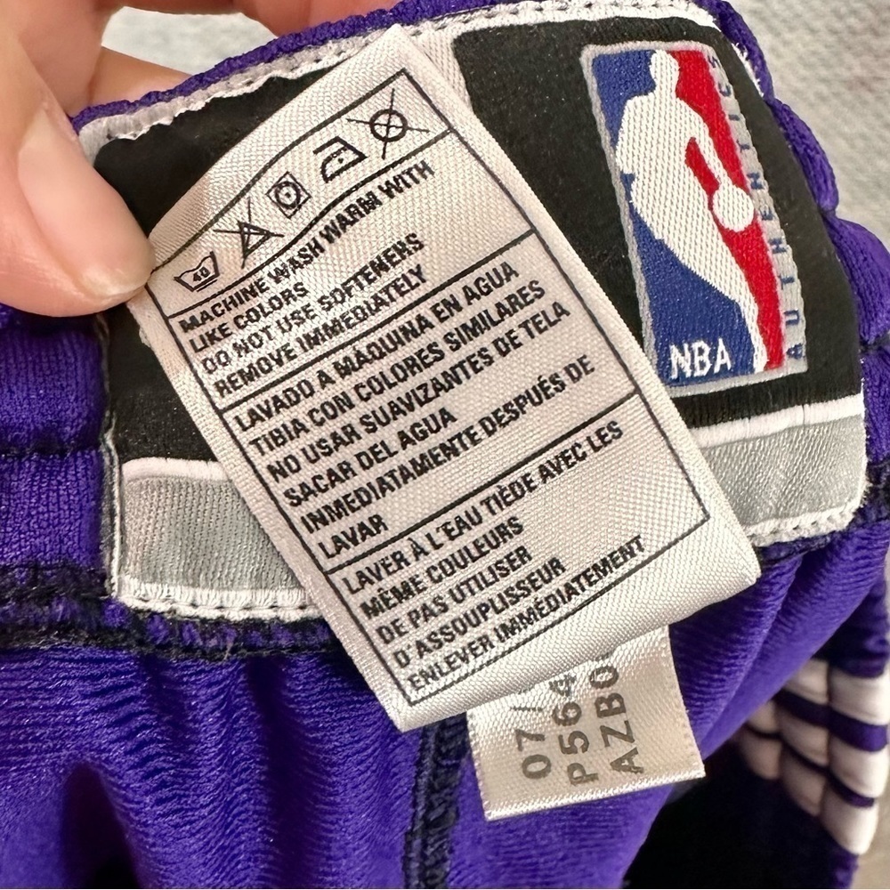 Y2K 2009 Adidas NBA Clima365 Lakers black and purple track pants size M - Picture 4 of 11